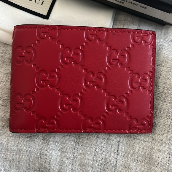 🆕💯% Auth Men’s Gucci Wallet Red Leather NWT - Picture 2 of 7